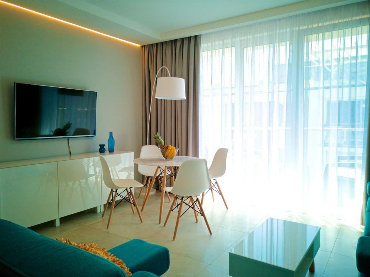 Sea Cliff Apartment Rewal Exterior foto